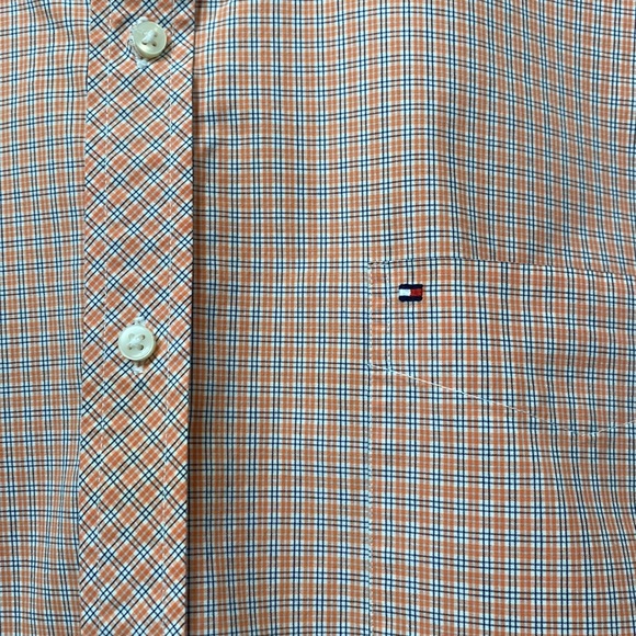 Tommy Hilfiger check button down mens size XL - Picture 2 of 3